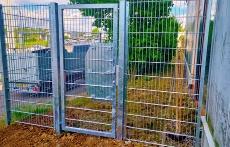 04 SV-Montage StefanVeil Heilbronn ProjektImage Zaun Tor