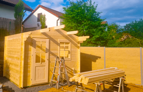 25SV-MontageStefanVeilHeilbronnProjekteHolzHuetteZaun